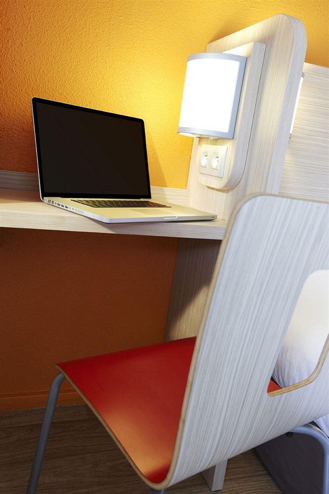 Premiere Classe Lyon Est Aeroport Exupery Hotel Saint-Laurent-de-Mure